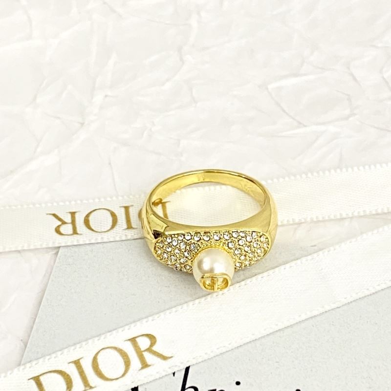 chr1st1an D10r rings
